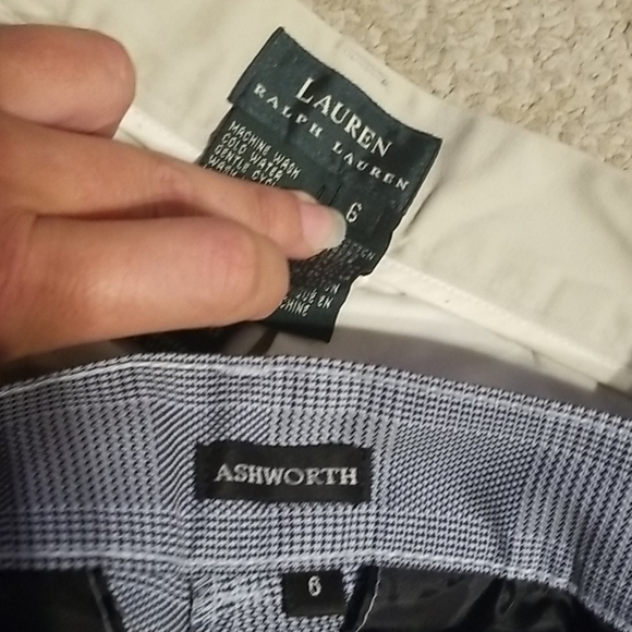 2 pairs of high end shorts - Picture 3 of 4